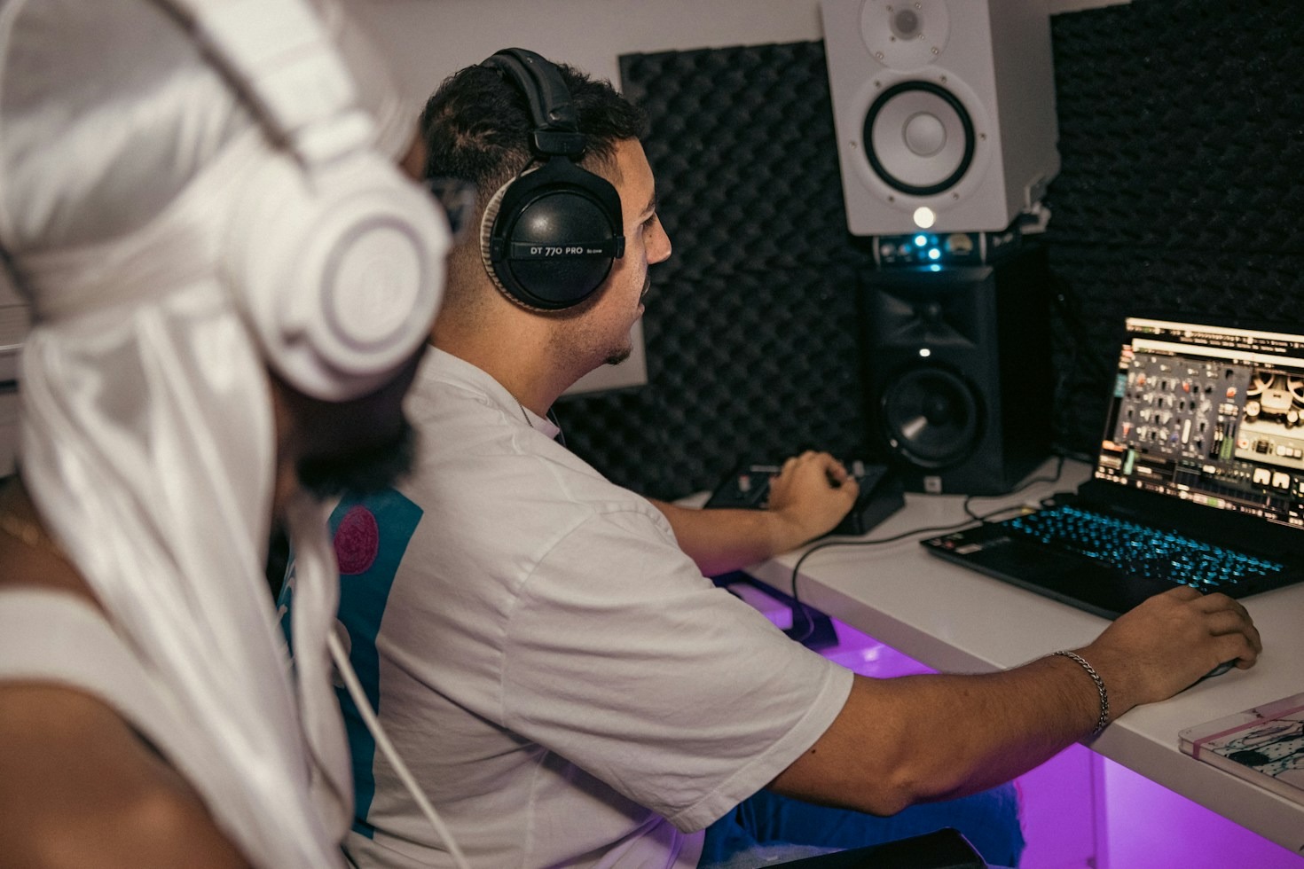 Tendenze e visioni future nell’industria musicale indipendente